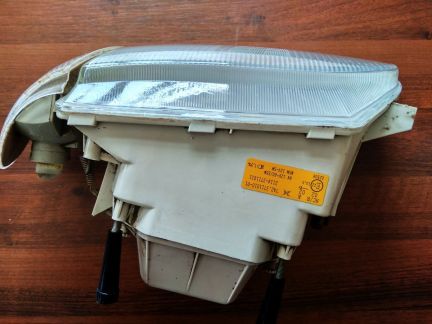 Фара ваз-2114  - купить на сайте объявлений Армавир онлайн