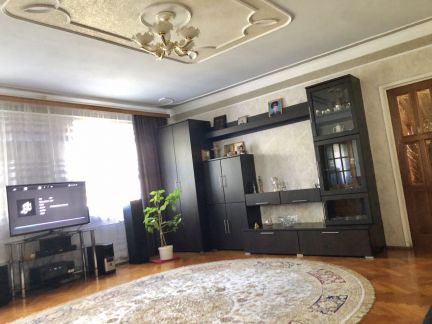 Продам 3х-комнатную квартиру, 70 м кв., 1/2 эт.  - купить на сайте объявлений Армавир онлайн