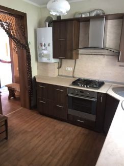 Дом 90 м кв. на участке 5 сот.  Армавир