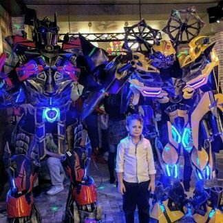 Трансформеры Бамблби и Оптимус  Армавир