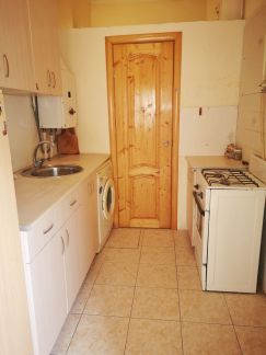 Сдам 1-комнатную квартиру, 33 м кв., 1/1 эт.  Армавир